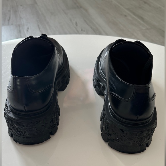 1AAZ4U men’s Louis Vuitton to be shoes, gentle condition
LV Baroque Derby - Picture 9 of 15